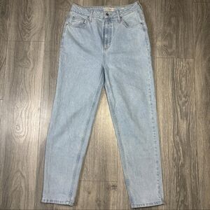 Guess Light Blue Women's High-Rise Straight Jeans